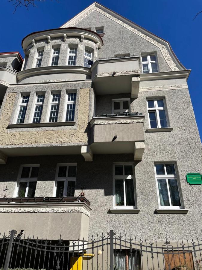 Apartamenty I Pokoje Przy Sopockim Molo 소포트 외부 사진