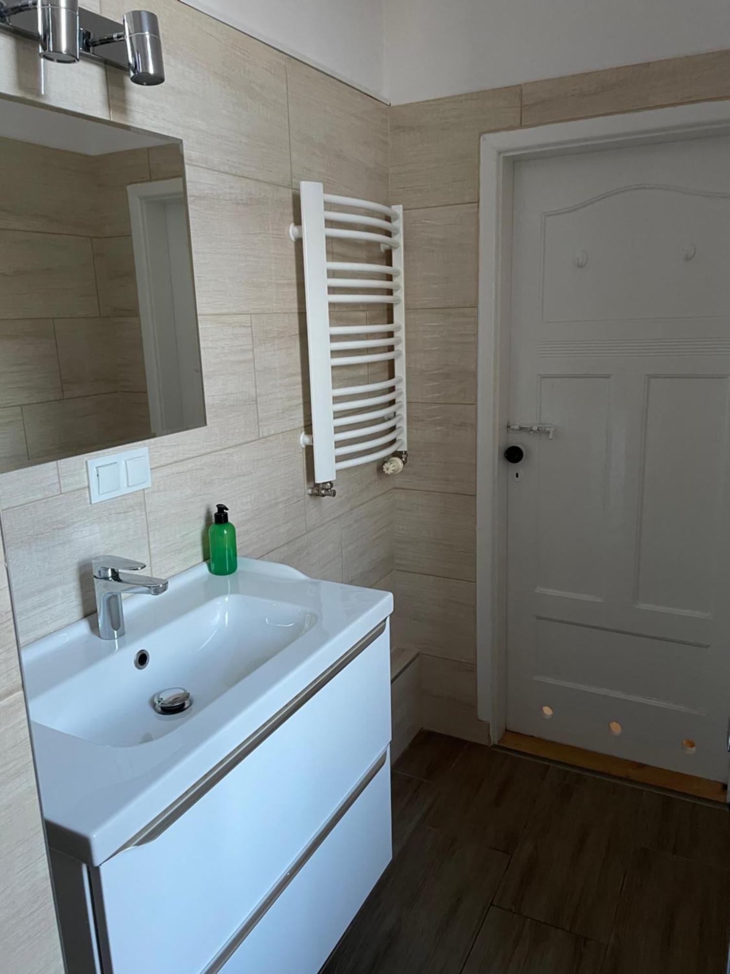 Apartamenty I Pokoje Przy Sopockim Molo 소포트 외부 사진