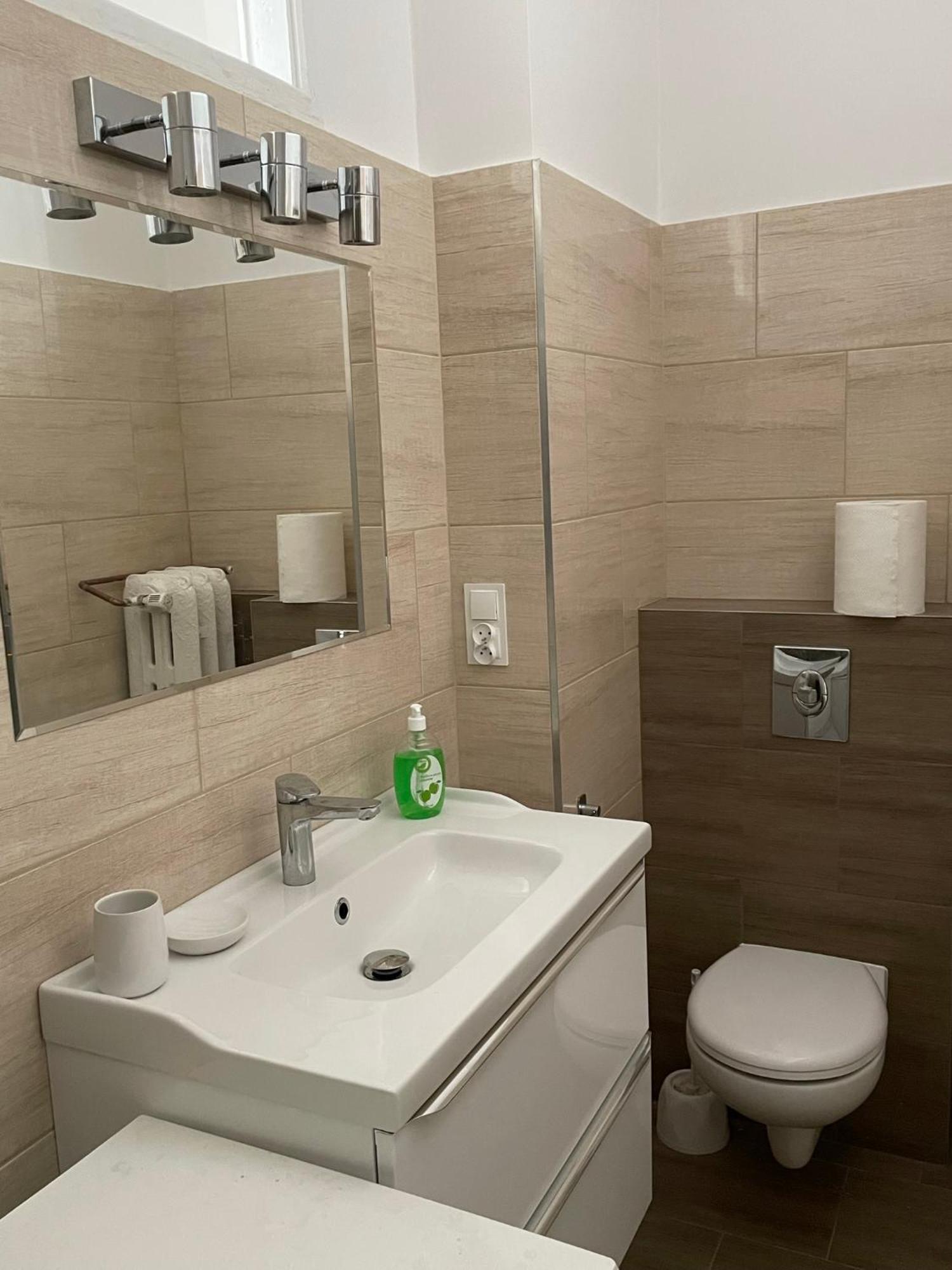 Apartamenty I Pokoje Przy Sopockim Molo 소포트 외부 사진